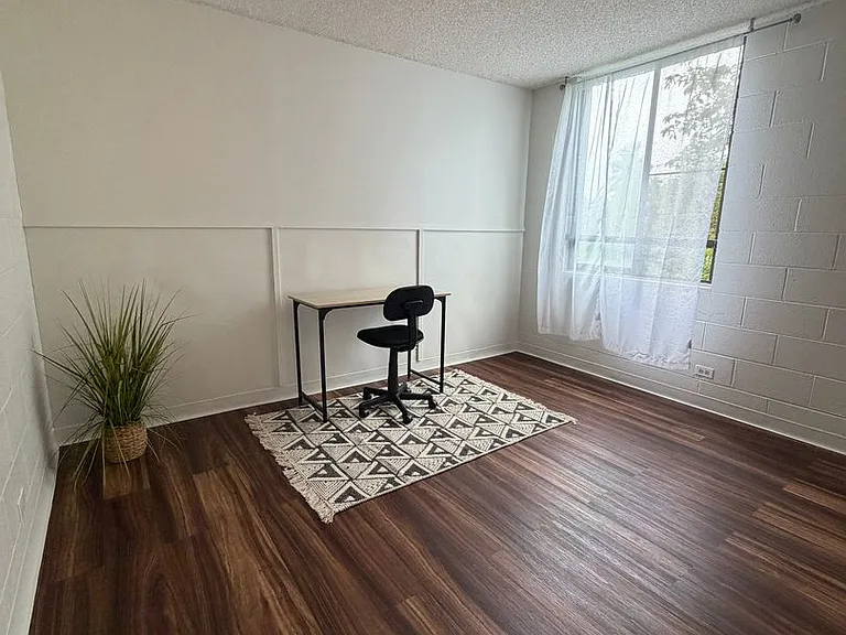 1875 Kalanianaole St #221 — Photo 6