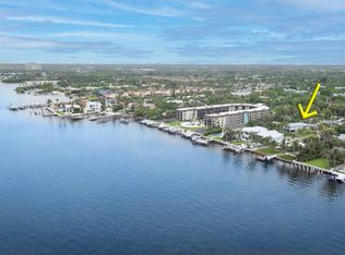 2510 Lake Dr N, Boynton Beach, FL 33435