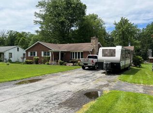 3435 Garnet Mine Rd, Garnet Valley, PA 19060