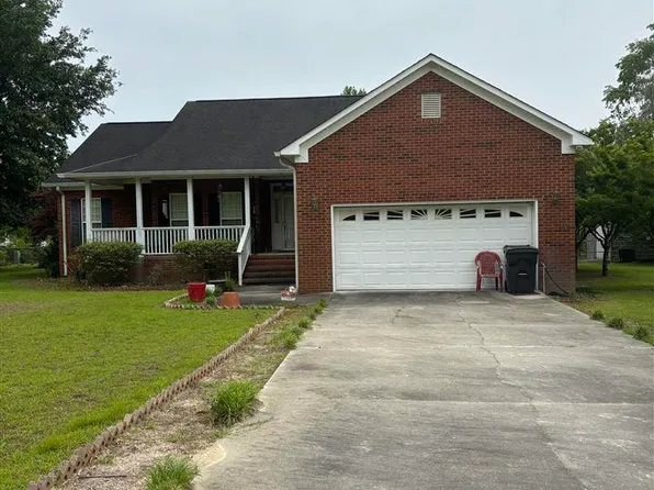 1613 Plantation Dr, Marion, SC 29571