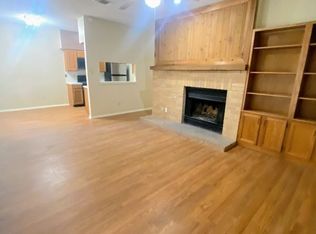 908 Poplar St APT 104, Austin, TX 78705