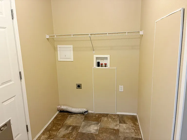 2203 N Travis Way — Photo 19
