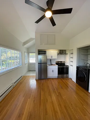 Charming 8-Unit Property in Serene Los Gatos Setting Photo 1