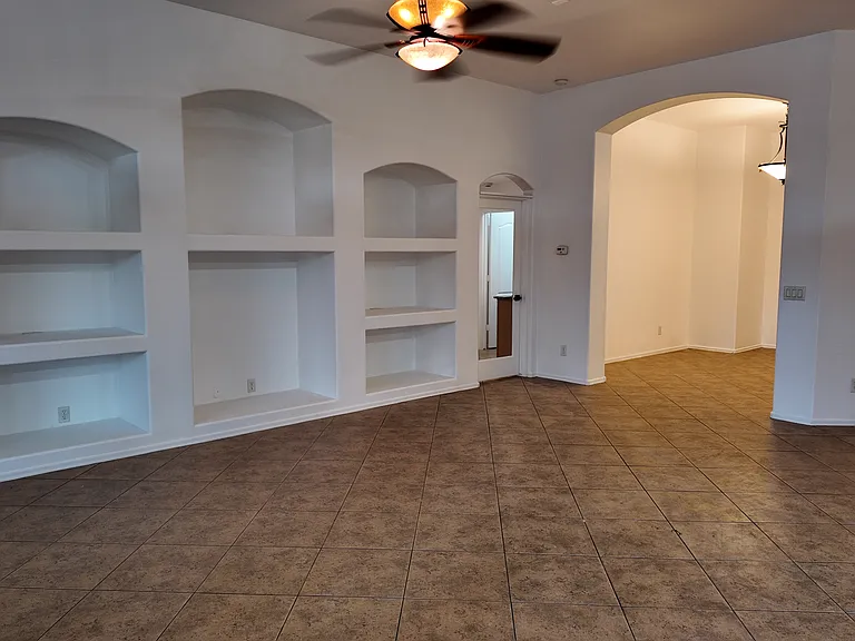 5953 W Villa Theresa Dr — Photo 5