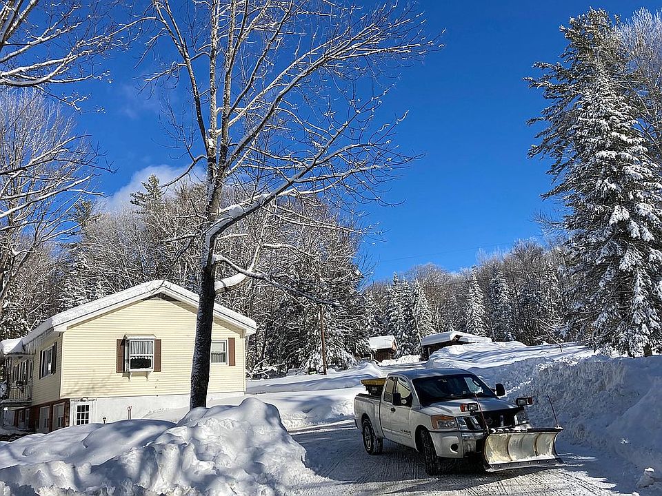 2nd image of 483 Branch Brook Rd