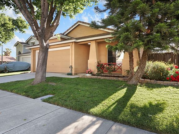 2nd image of 3444 Ernest Dr