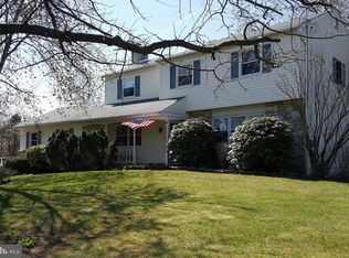 1562 Turk Rd, Warrington, PA 18976