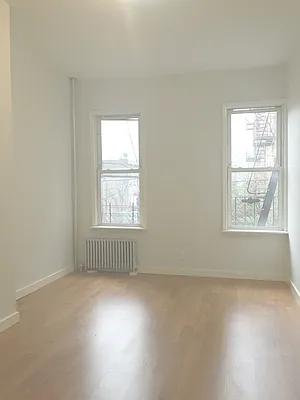 Rented by Terance Phillip, LREB | media 5