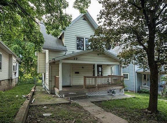 3rd image of 17 S 14th St