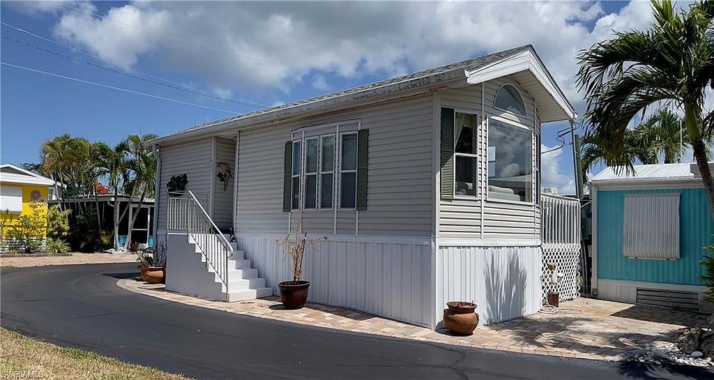 414 Papaya St 45, Goodland, FL 34140 Zillow