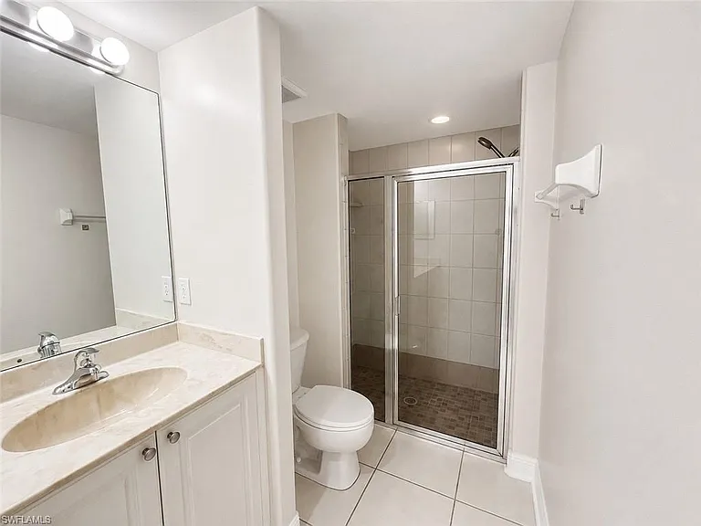 4110 Castilla Cir #105 — Photo 15