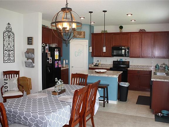 4th image of 4554 Baler Trails Dr