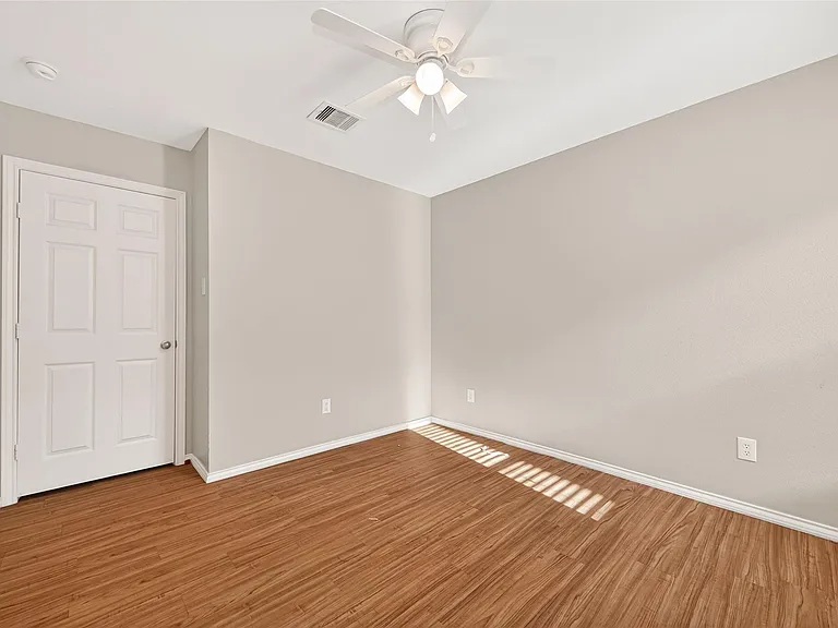 16715 Red Falls Cir — Photo 18