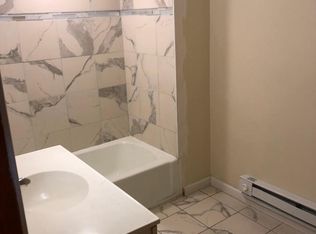 918 Russellwood Ave, Mc Kees Rocks, PA 15136