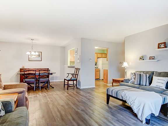 4th image of 7920 Jessies Way APT 101