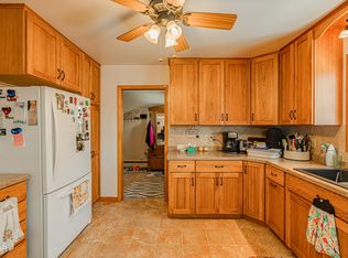 708 N 19th St, Bismarck, ND 58501