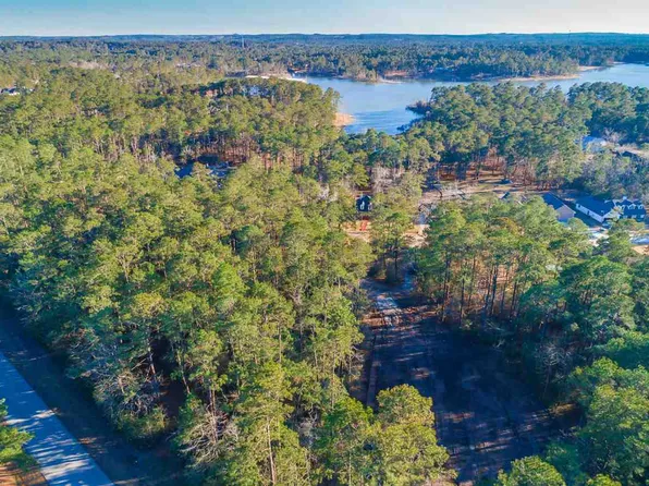 23 Bridle Ct, Brookeland, TX 75931