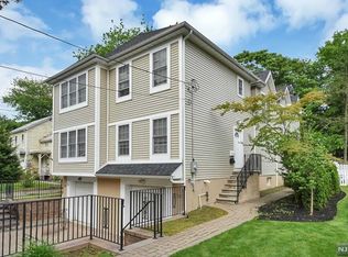 300 Tenafly Rd #300, Englewood, NJ 07631