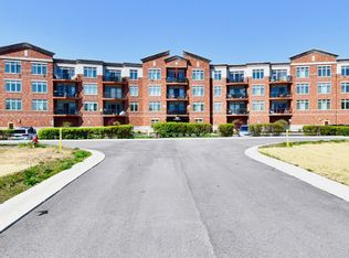 20971 Shoreline Ct APT 302, Noblesville, IN 46062