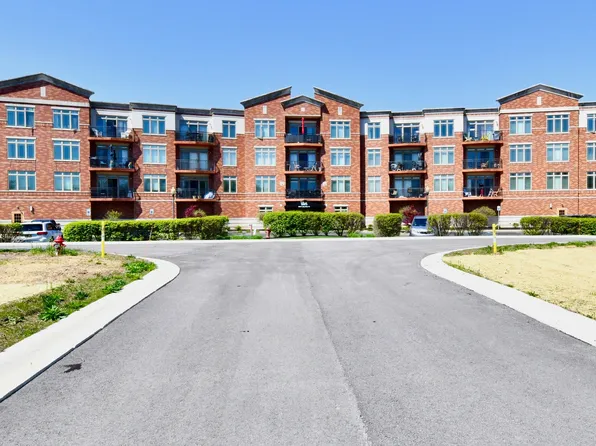 20971 Shoreline Ct APT 302, Noblesville, IN 46062