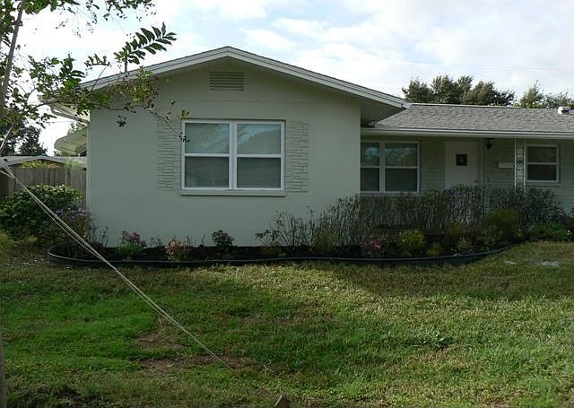 2nd image of 4374 37th Ave N