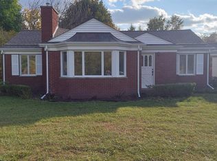 G3377 Mackin Rd, Flint, MI 48504