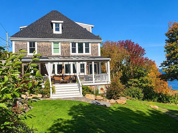 3rd image of 1334 Lighthouse Rd