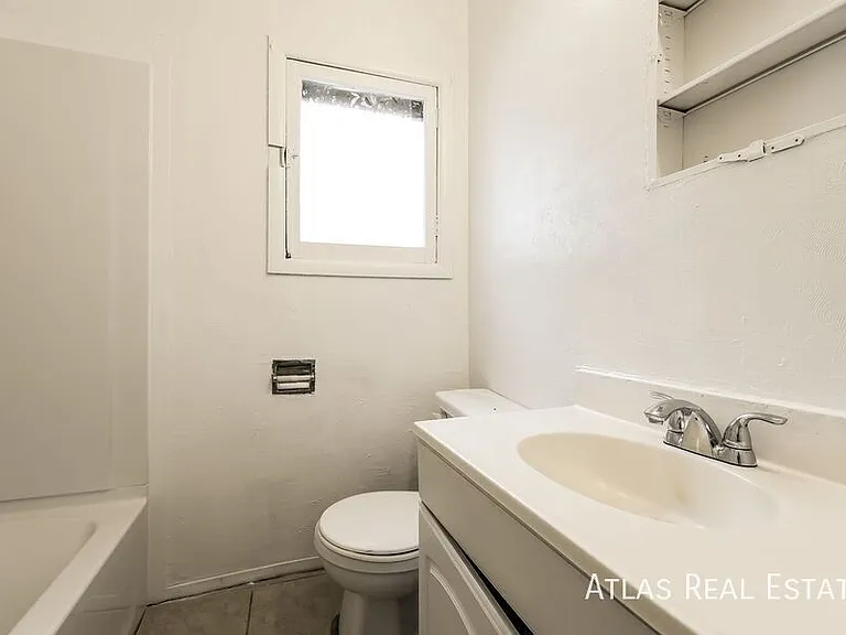 628 S Stuart St — Photo 12