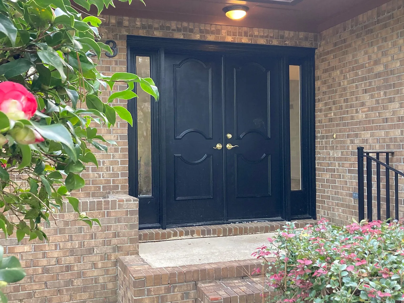 703 Diane St — Photo 3