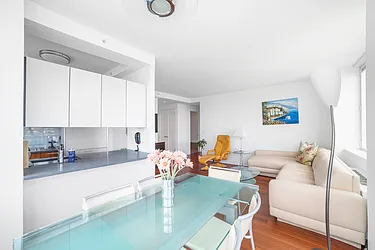 Rented by Nest Seekers International