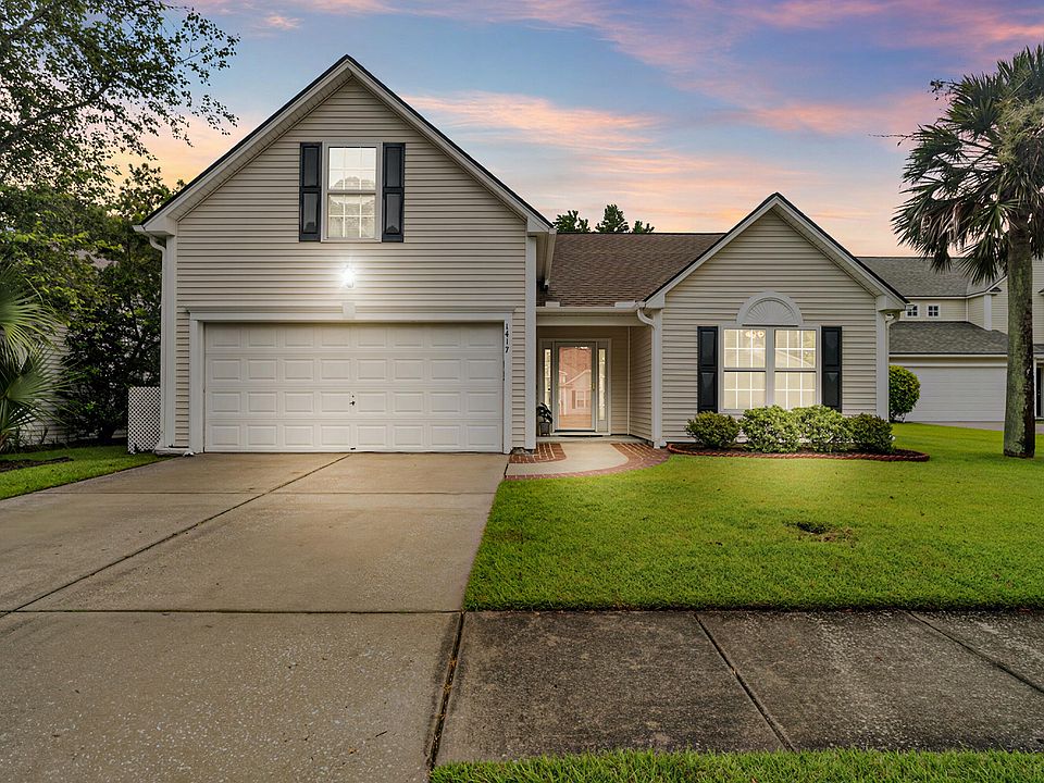 1st image of 1417 Wellesley Cir