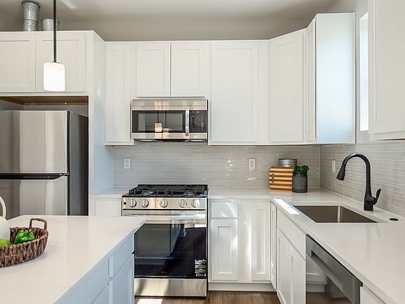 6th image of this home