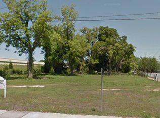 2700 Blk Drive Martin Luther King Jr Dr, Pensacola, FL 32503