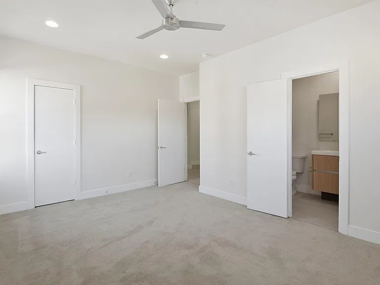 5519 Paraiso Pl — Photo 24