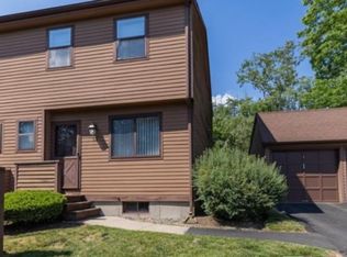 108 Cedar Knolls Dr #108, Branford, CT 06405