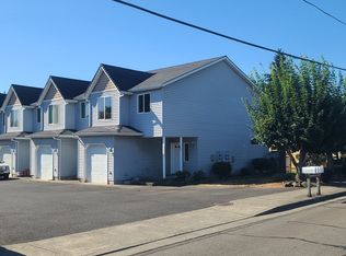 52341 SW 1st St #4, Scappoose, OR 97056
