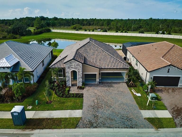 1st image of 11401 Montserrat Dr