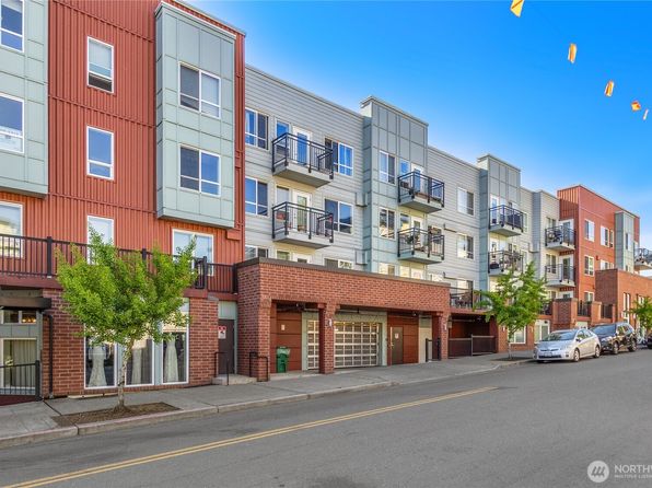424 N 85th Street #404, Seattle, WA 98103
