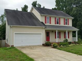3396 Valley Crossing Dr, Greensboro, NC 27410