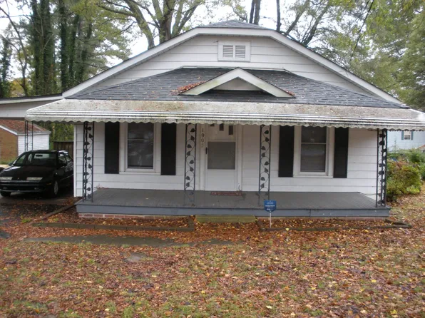 1905 Crestmont St, Kannapolis, NC 28081