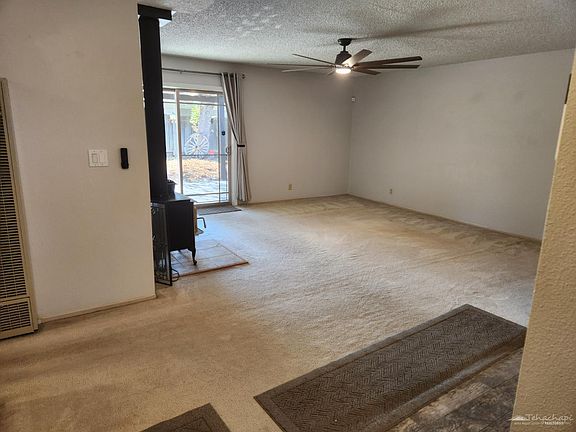 4th image of 21521 Circle Dr