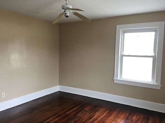 4th image of 176 Beechwood Dr