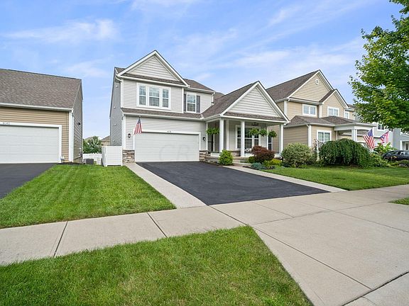 3rd image of 6076 Lambright St