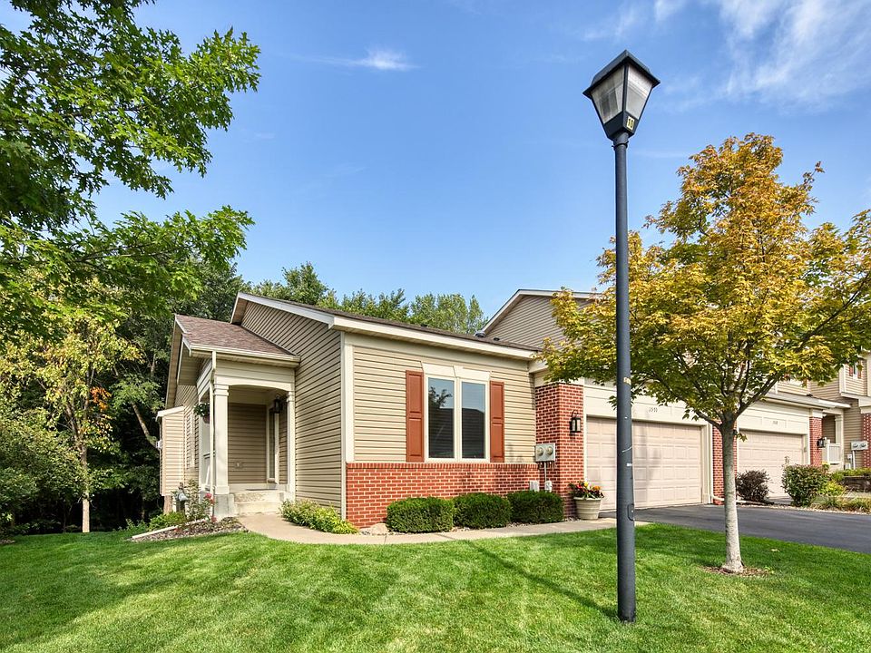 1st image of 1570 Summit Shores Ct