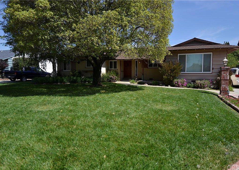 1st image of 206 N Lang Ave