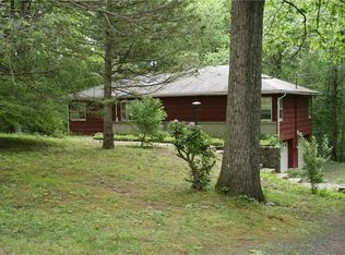 26 Lyrical Ln, Sandy Hook, CT 06482