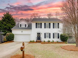 826 Thornbird Cir, Boiling Springs, SC 29316