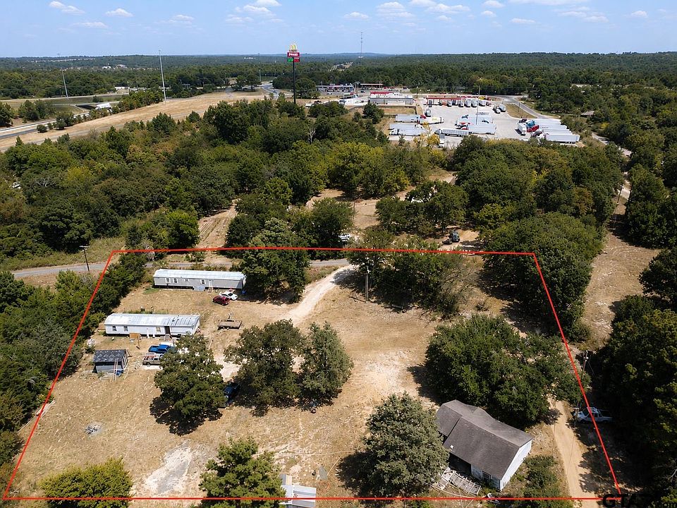 1st image of 979 County Road 310 W