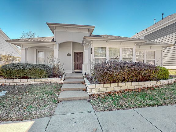 4th image of 1524A Carriage Ln