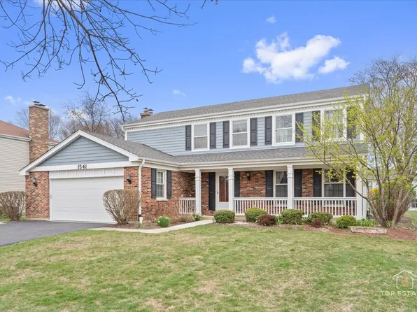 1541 Coventry Rd, Schaumburg, IL 60195